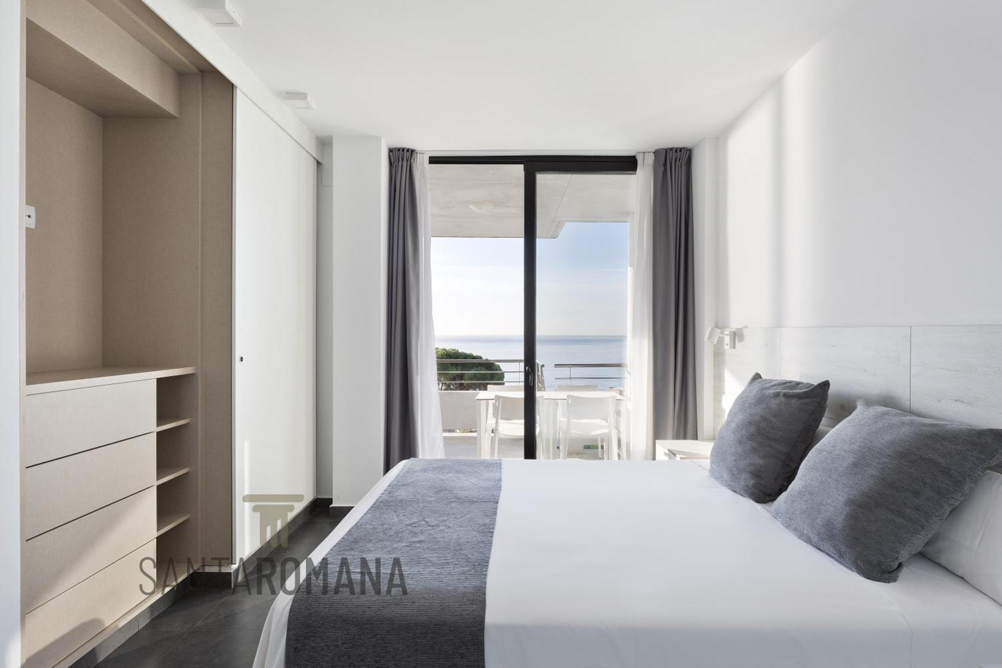 Santa Romana Apartments & Suites Caldes D'Estrach Exterior photo